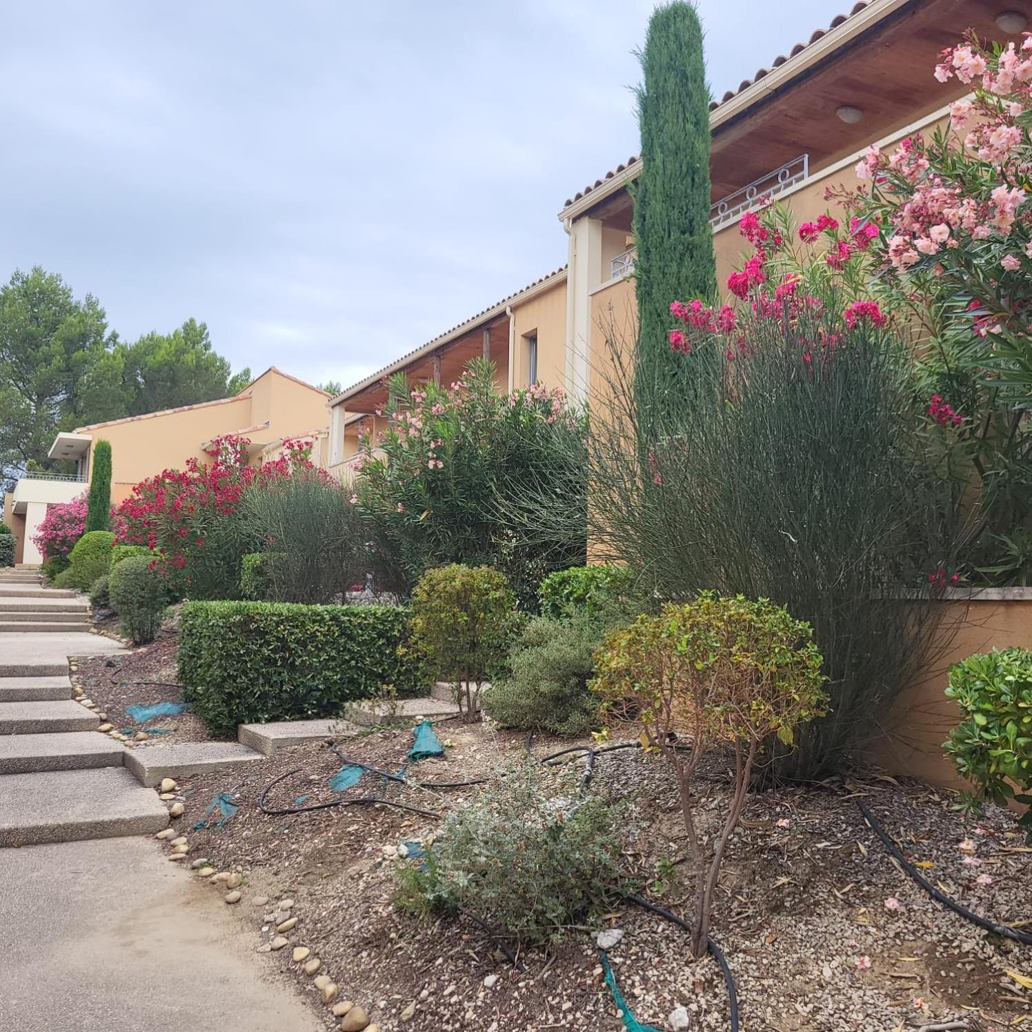 Ferienwohnung La Calade LʼIsle-sur-la-Sorgue Exterior foto