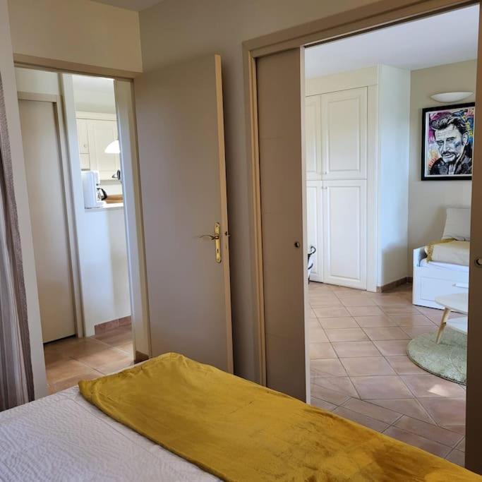 Ferienwohnung La Calade LʼIsle-sur-la-Sorgue Exterior foto