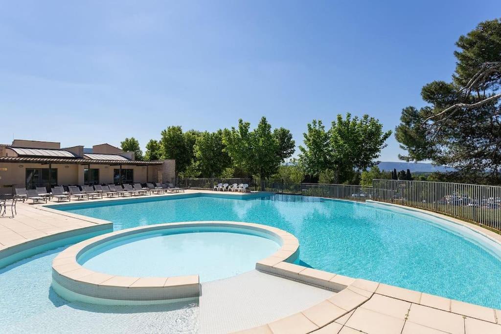 Ferienwohnung La Calade LʼIsle-sur-la-Sorgue Exterior foto